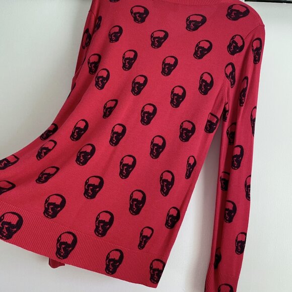 Magaschoni Red + Black Skull Cashmere Blend V Neck Sweater Size L - Picture 9 of 11